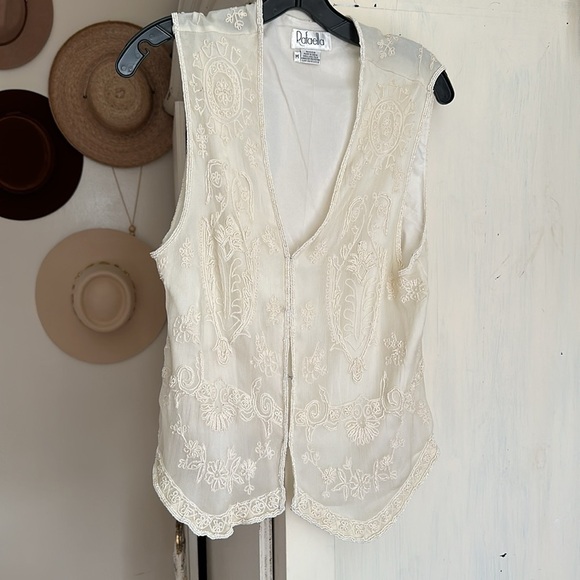 Rafaella - Picture 3 of 4